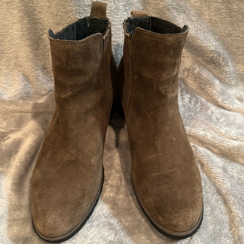 REEF slip on ankle boots